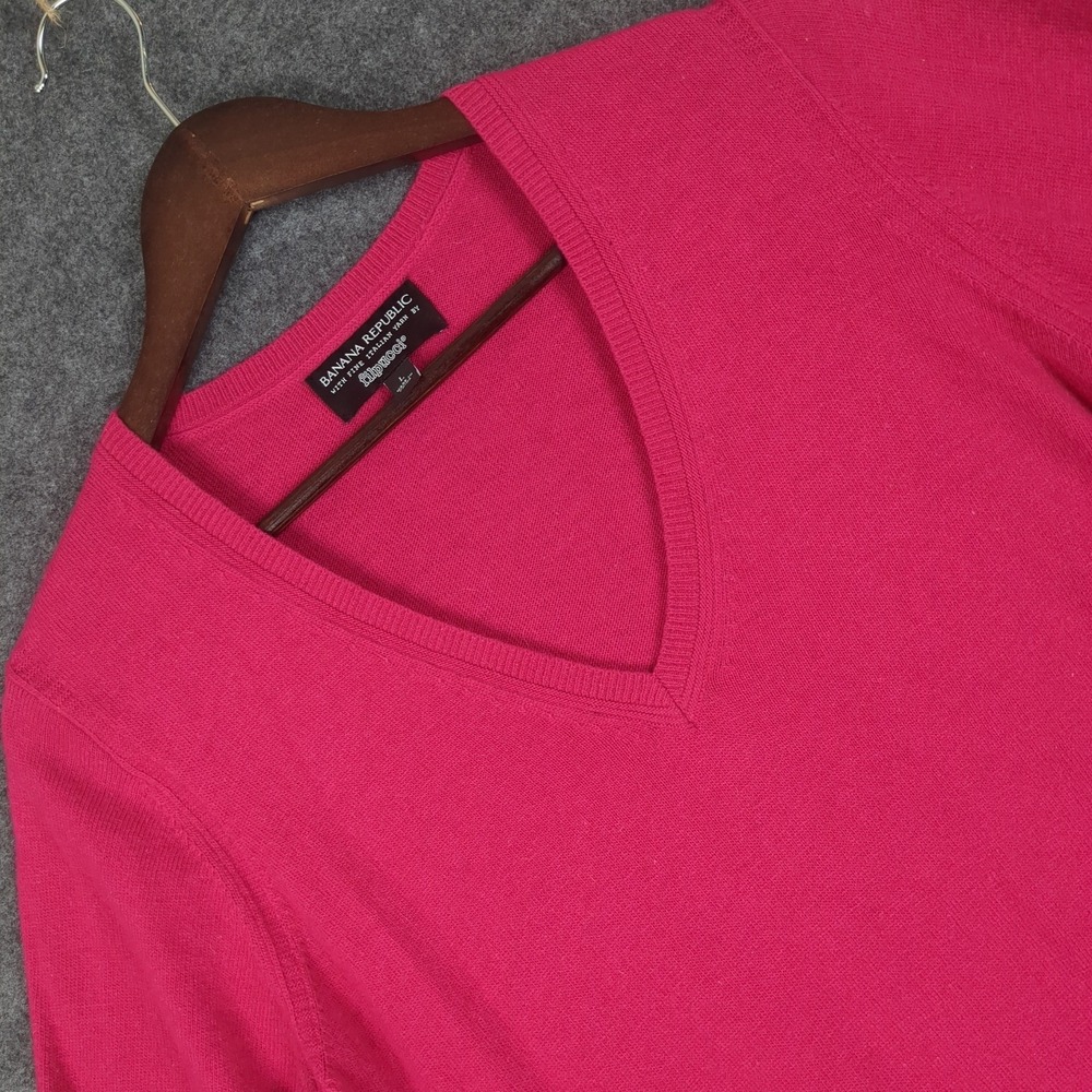Banana Republic Pink V-Neck Sweater Fine Italian Yarn Filpucci Mens Large‎